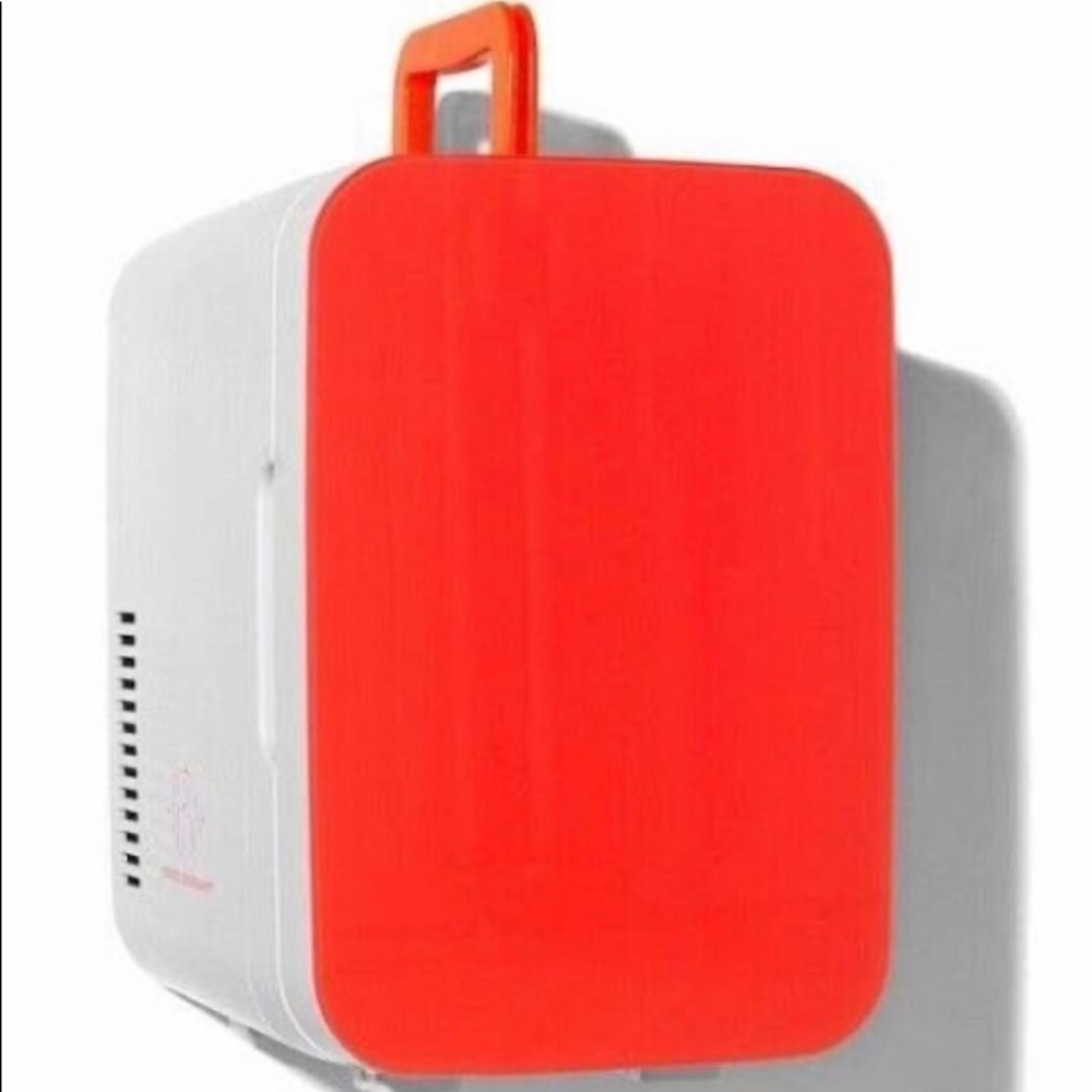 Drunk Elephant Mini Fridge